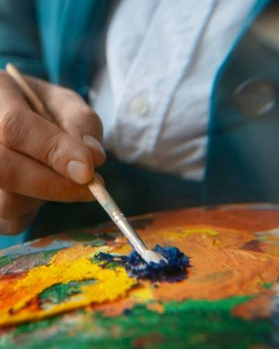 front-view-man-holding-paint-palette front-view-man-holding-paint-palette